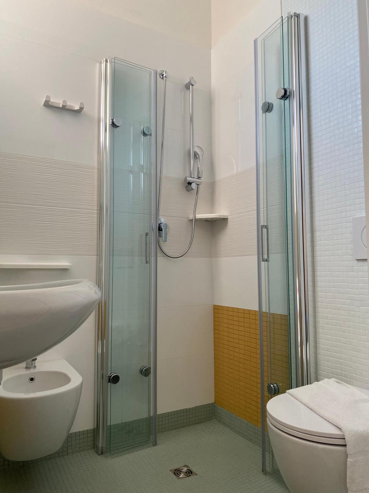 Hotel Loretta Rimini Eksteriør bilde