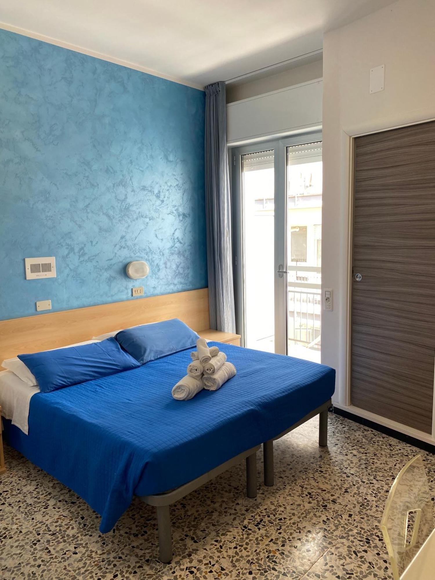 Hotel Loretta Rimini Eksteriør bilde